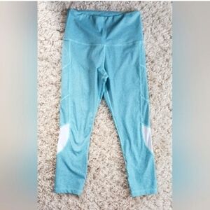 Zyia Capri Leggings Size Medium